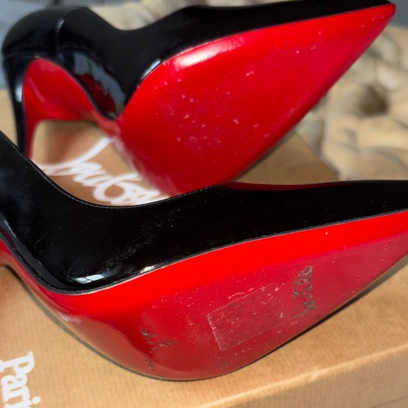Christian Louboutin Black Patent Pointed-Toe Pumps with Red Sole - Picture 3 of 6